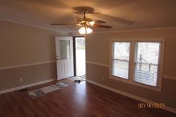 4883 Riverside Dr. photo 4