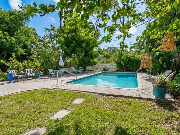 2332 20th Avenue, Vero Beach, FL 32960