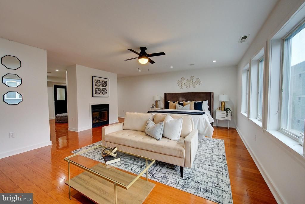 1426 Kenilworth Street, Philadelphia, PA 19146 Main Photo