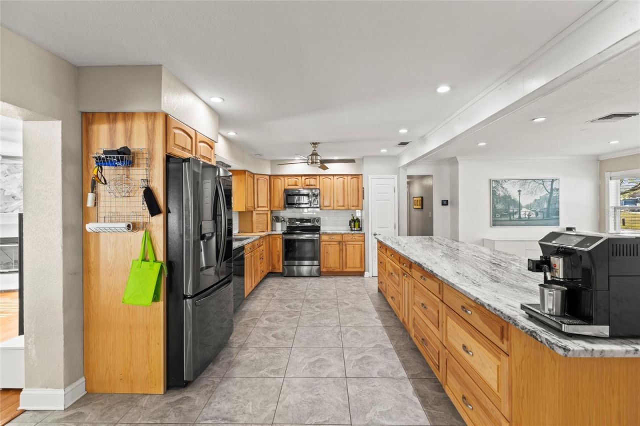 5657 Oceanic Road, Holiday, FL 34690 Photo