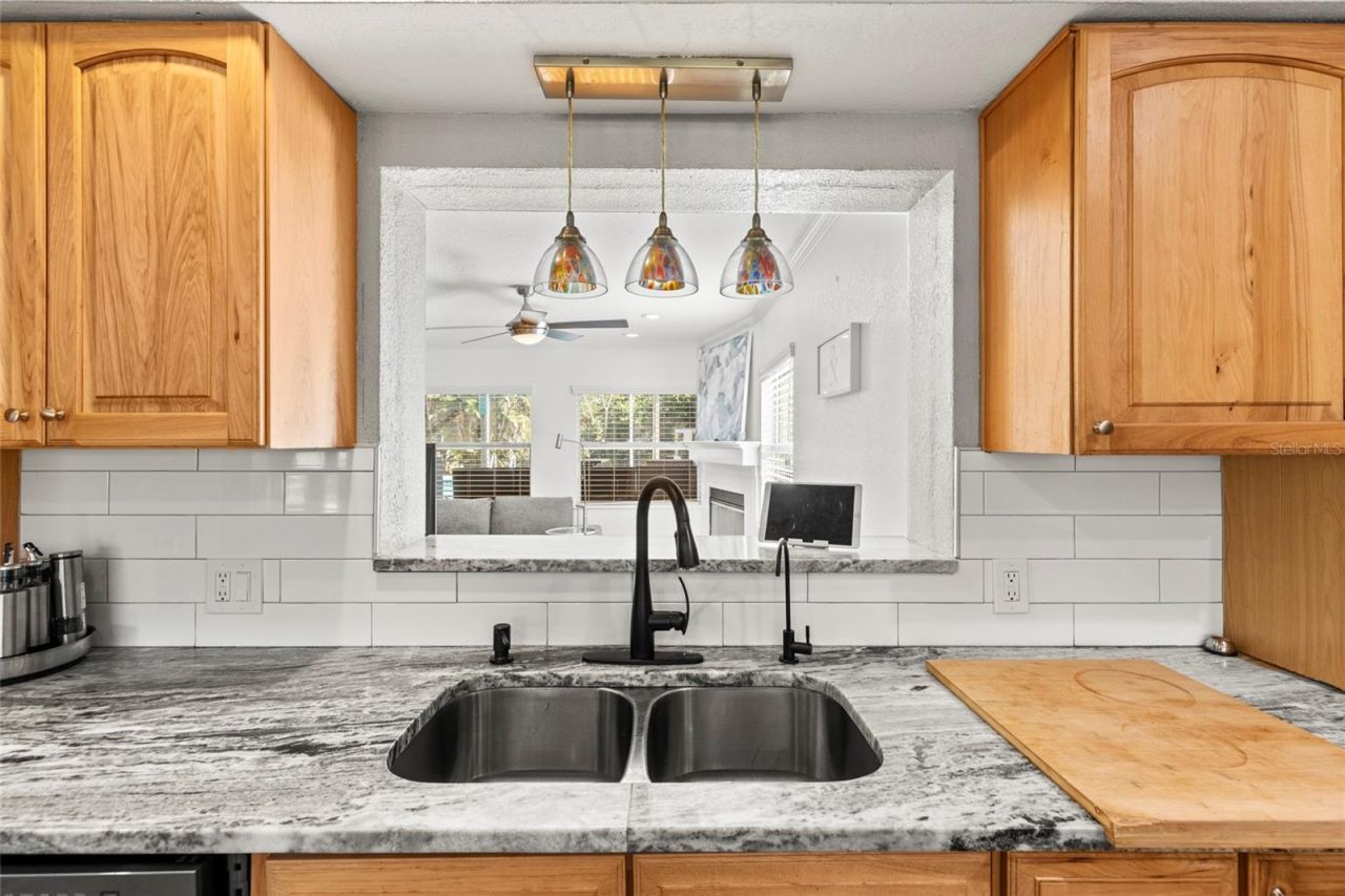 5657 Oceanic Road, Holiday, FL 34690 Photo