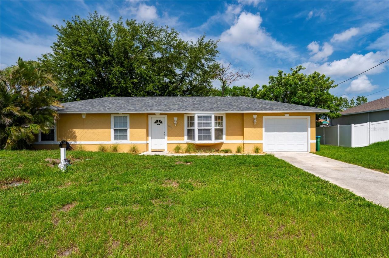 1006 NE 2nd Avenue, Cape Coral, FL 33909 Photo