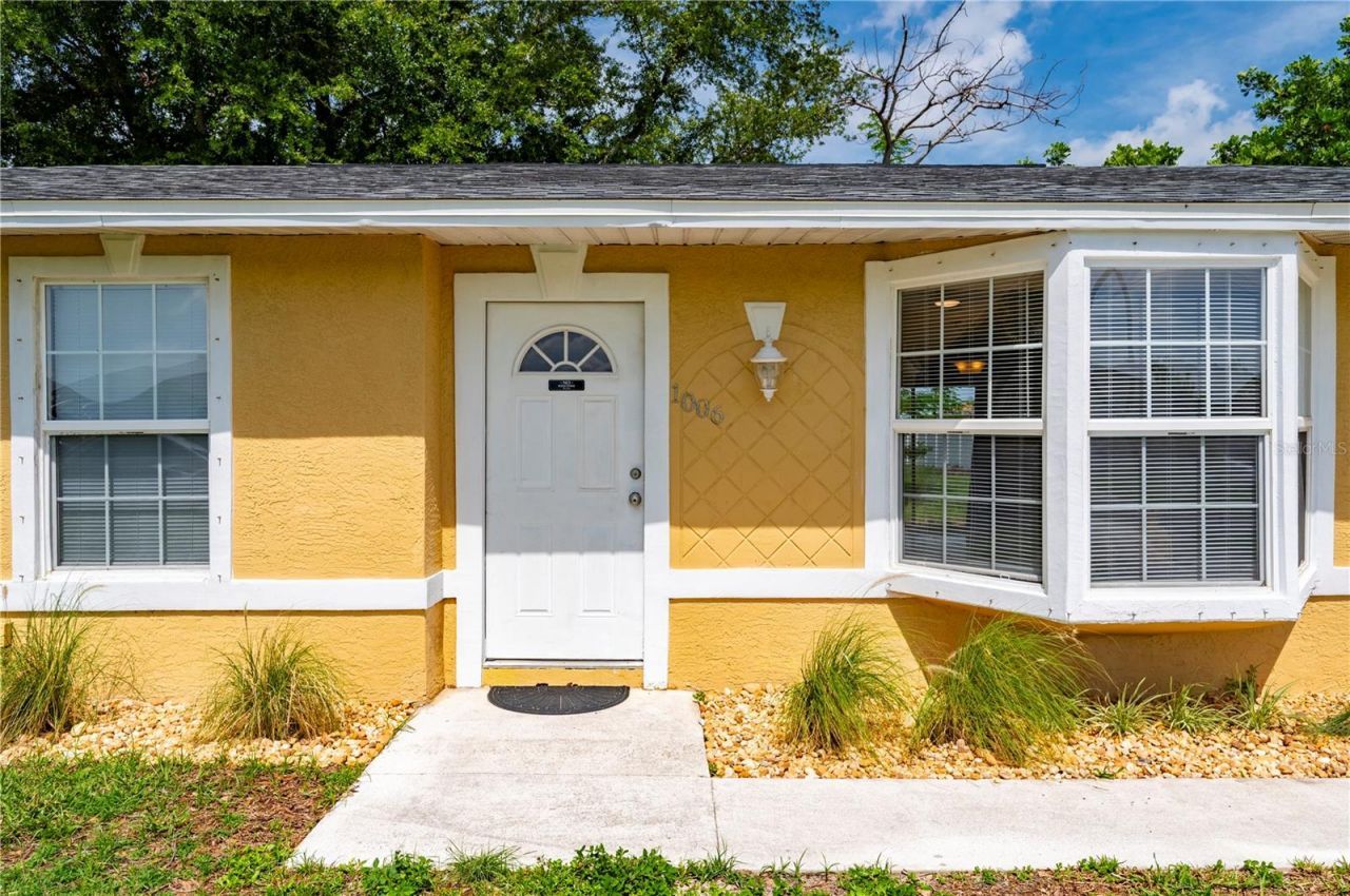 1006 NE 2nd Avenue, Cape Coral, FL 33909 Photo