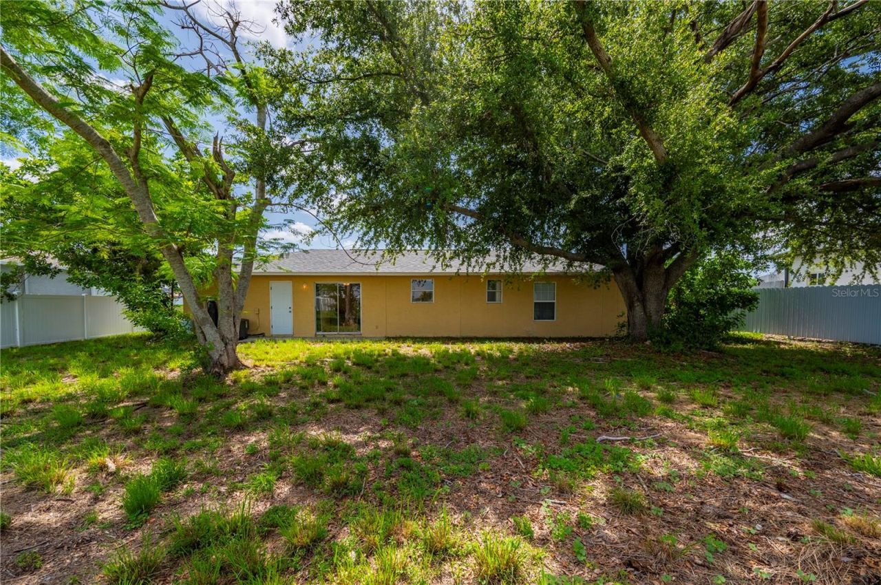 1006 NE 2nd Avenue, Cape Coral, FL 33909 Photo