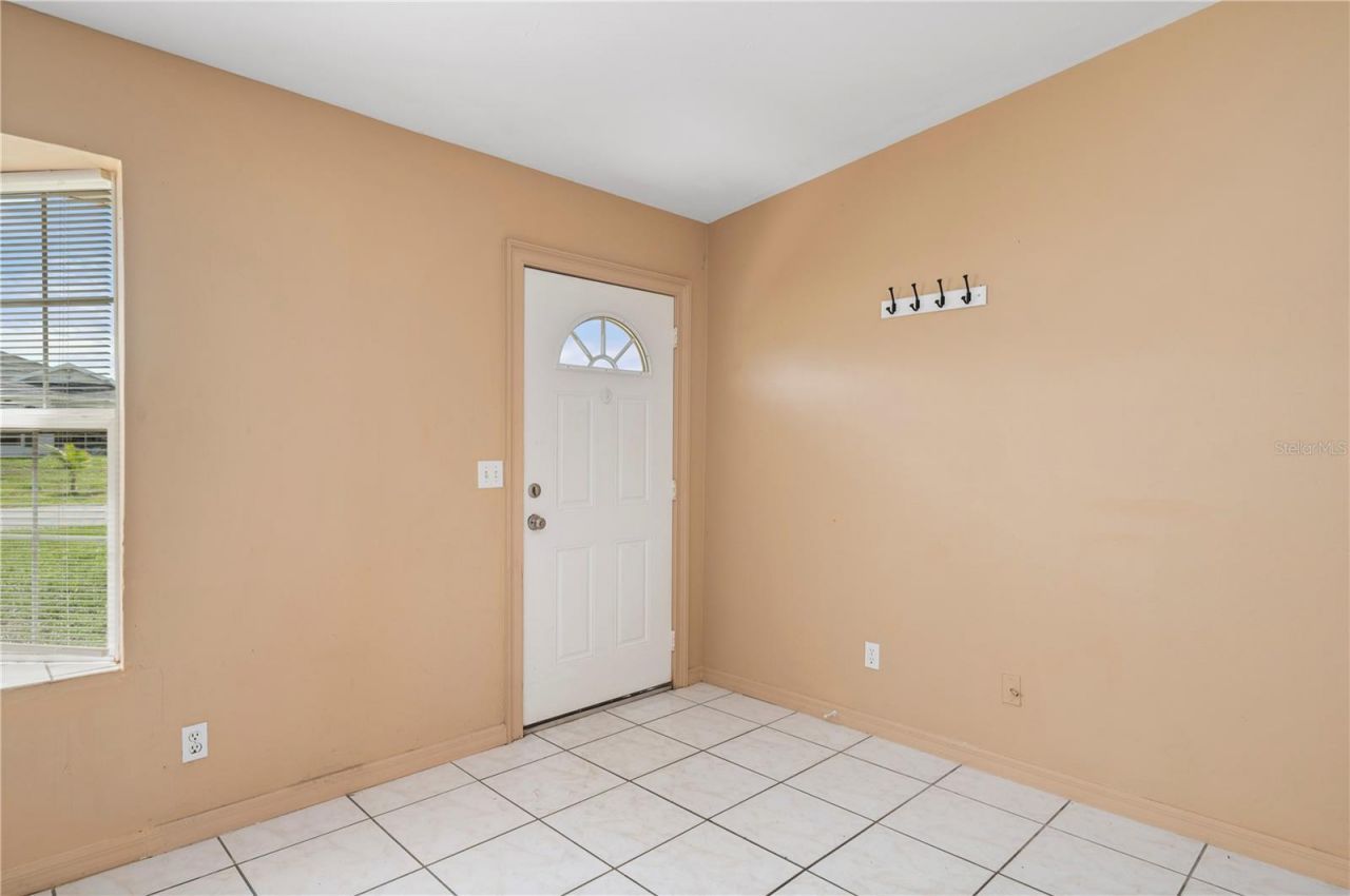 1006 NE 2nd Avenue, Cape Coral, FL 33909 Photo