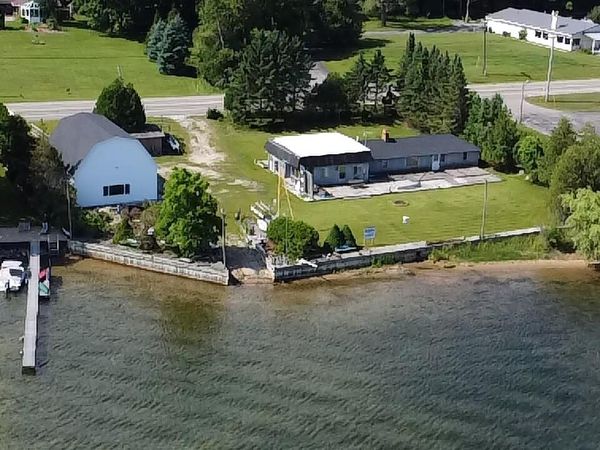 4472 Crescent Beach Rd. Road, Onekama, MI 49675