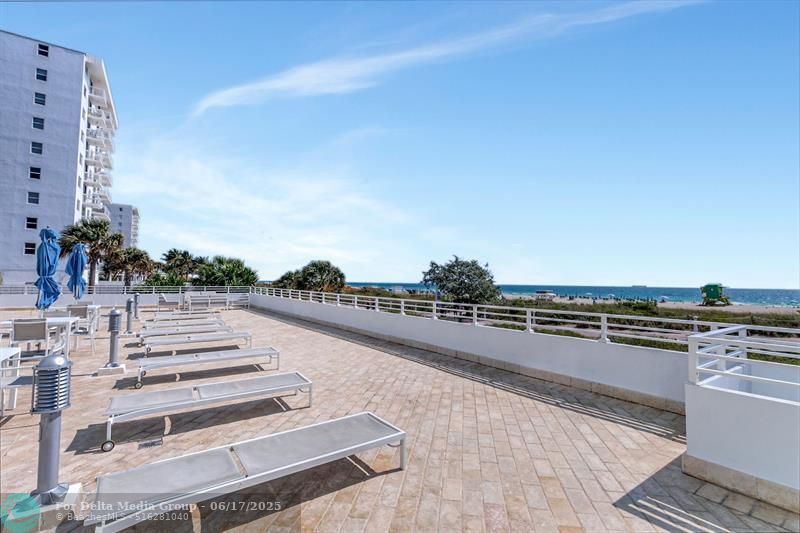 345 Ocean Drive, Unit 305, Miami Beach, FL 33139 Photo