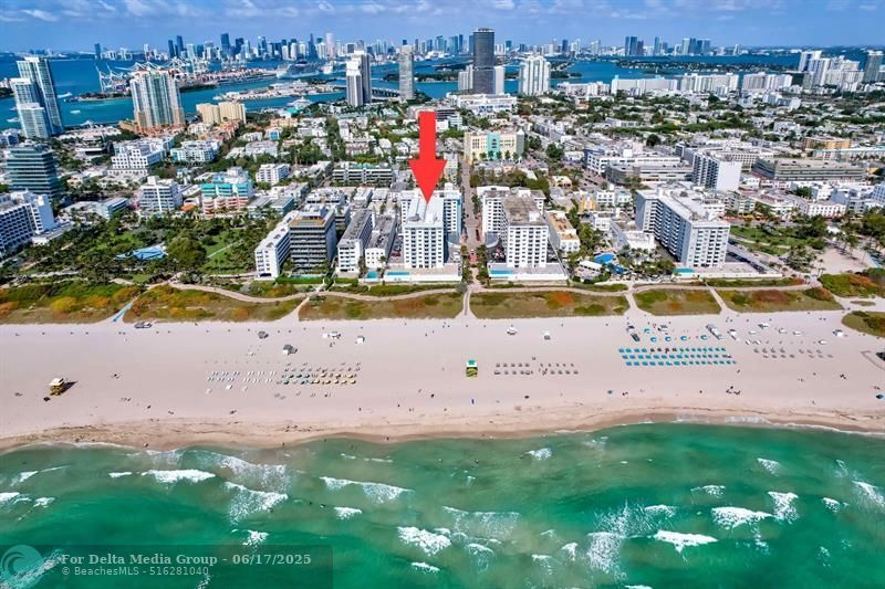 345 Ocean Drive, Unit 305, Miami Beach, FL 33139 Photo