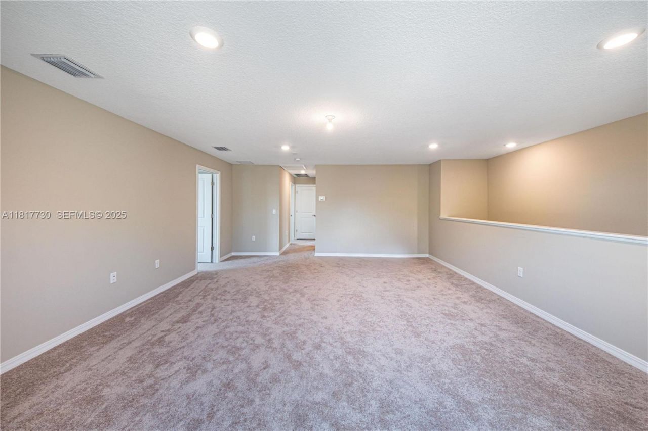 8160 NW 78th St, Tamarac, FL 33321 Photo