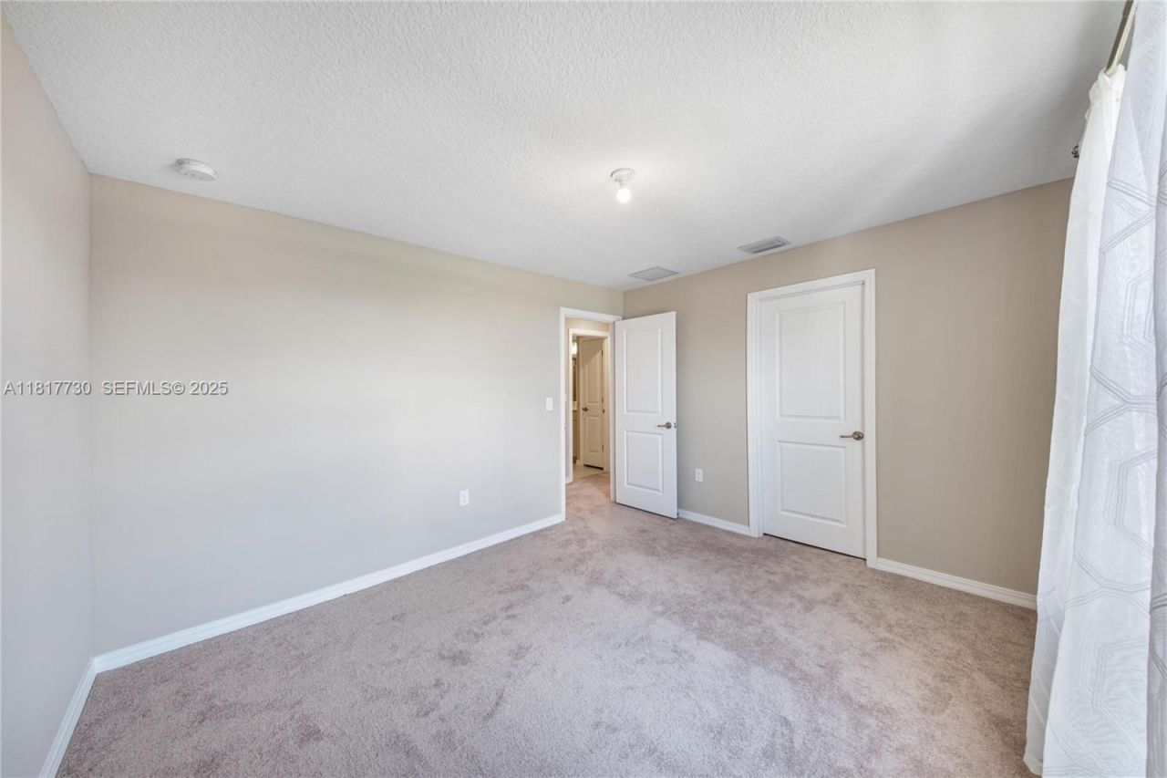 8160 NW 78th St, Tamarac, FL 33321 Photo