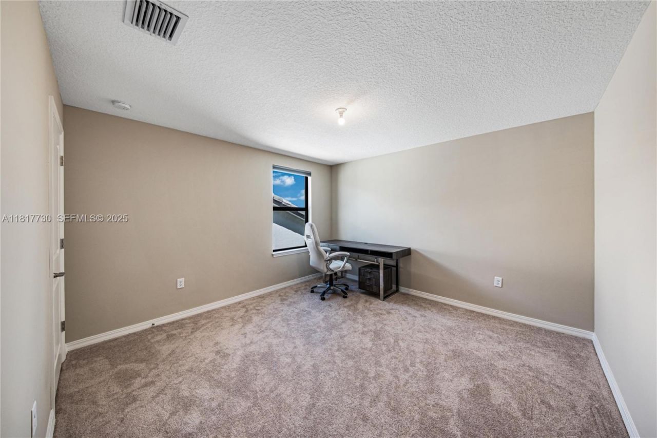 8160 NW 78th St, Tamarac, FL 33321 Photo