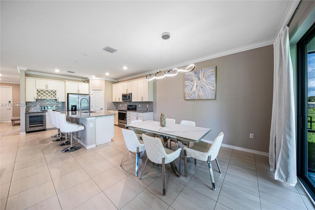 8160 NW 78th St, Tamarac, FL 33321 Photo