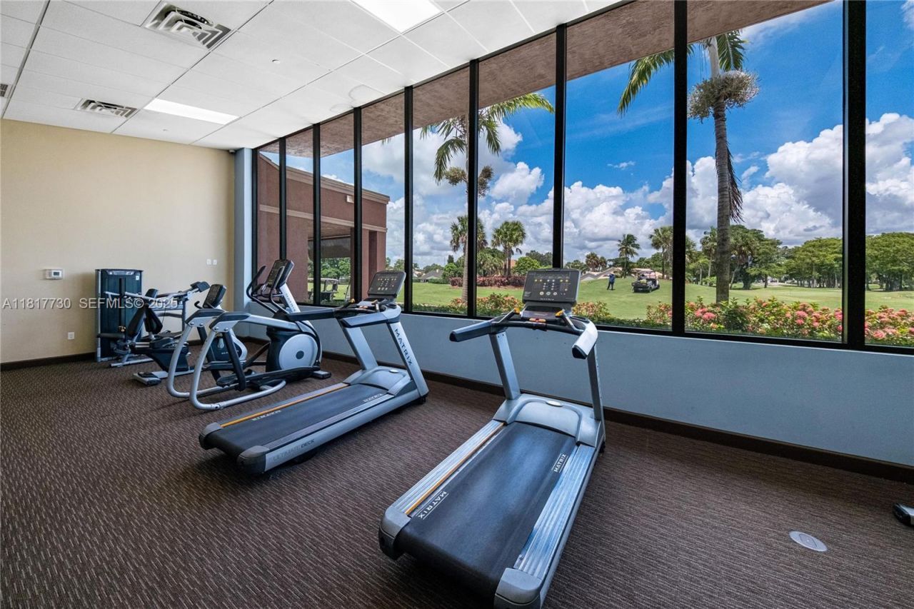 8160 NW 78th St, Tamarac, FL 33321 Photo