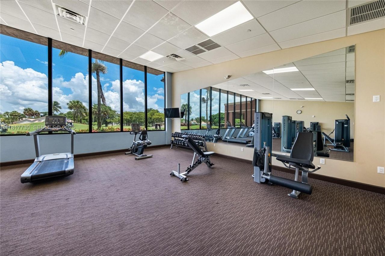 8160 NW 78th St, Tamarac, FL 33321 Photo