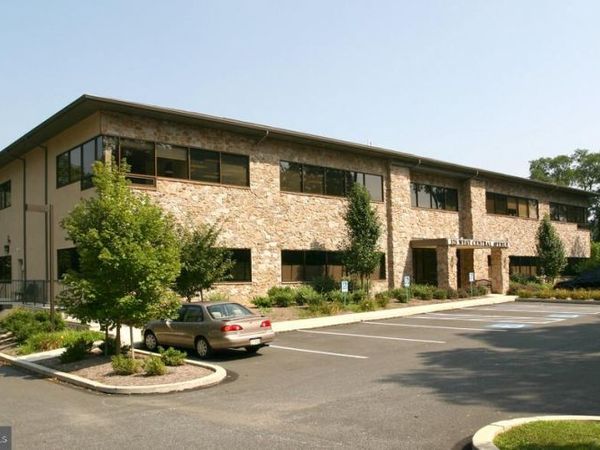 325 CENTRAL AVENUE, MALVERN, PA 19355