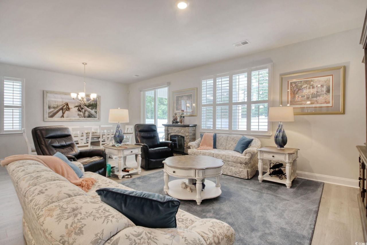 160 Juniata Loop Photo 12