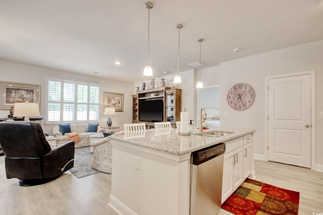 160 Juniata Loop Photo 8