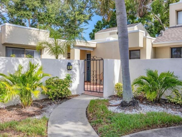 2383 LAKESIDE MEWS, Unit D3, SARASOTA, FL 34235