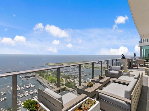 100 1ST AVENUE N, Unit 3905, ST PETERSBURG, FL 33701