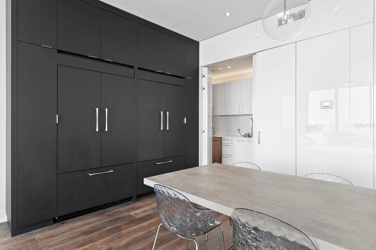 100 1st Avenue N, Unit 3905, Saint Petersburg, FL 33701 Photo