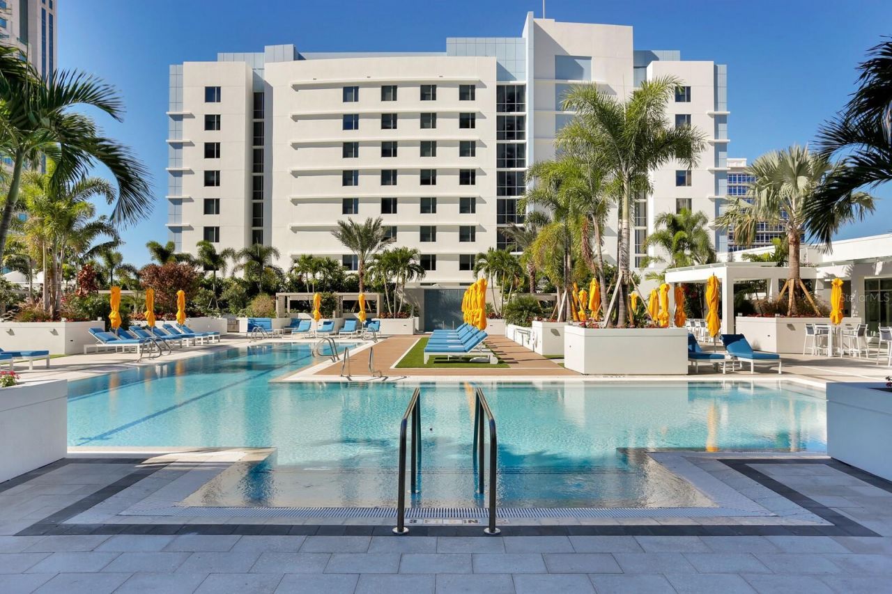 100 1st Avenue N, Unit 3905, Saint Petersburg, FL 33701 Photo