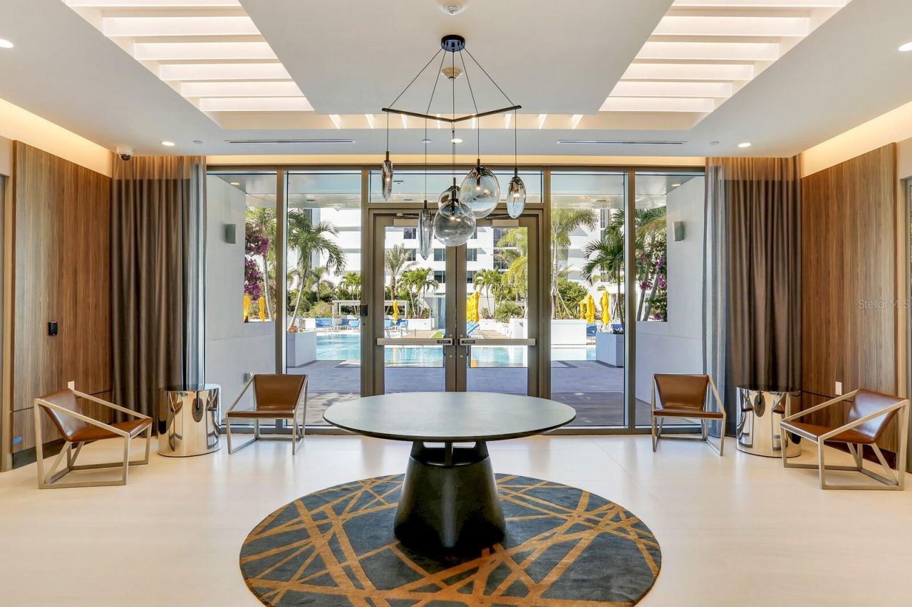 100 1st Avenue N, Unit 3905, Saint Petersburg, FL 33701 Photo