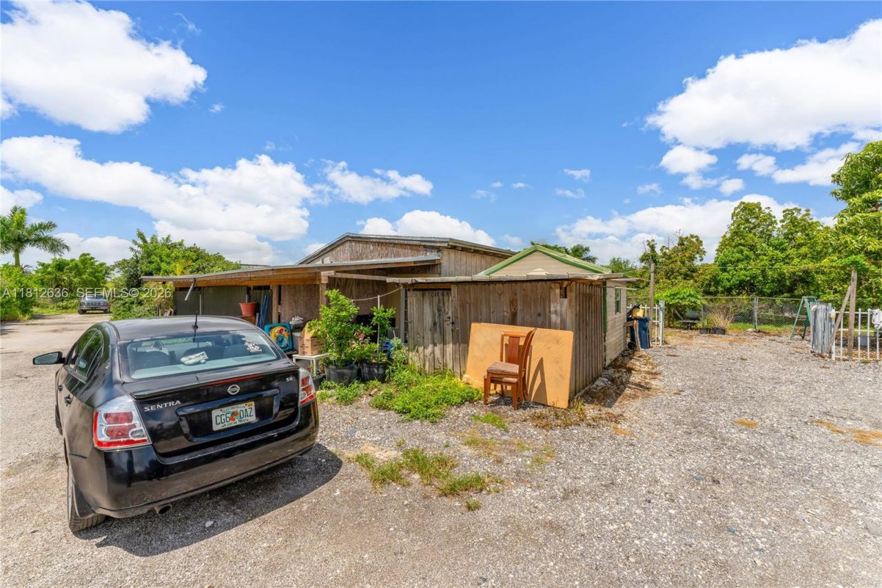 18820 SW 316th St, Homestead, FL 33030 Photo