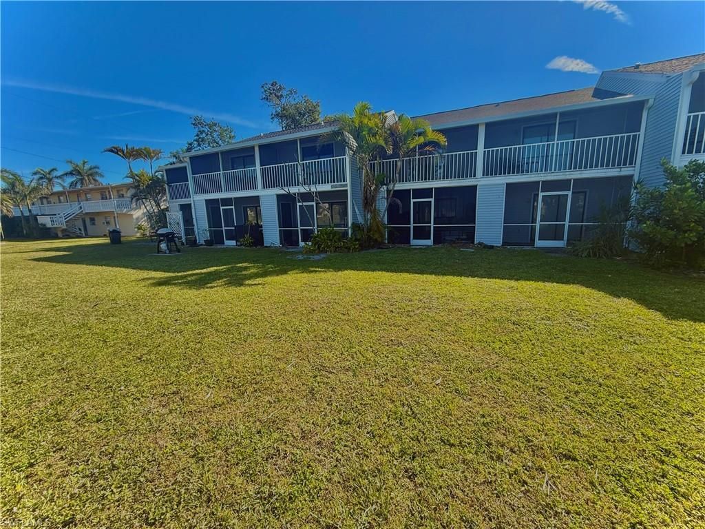 13160 Kings Point Dr, Unit 4, Fort Myers, FL 33919 Photo