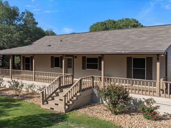 111 Lazy Trail CT, Liberty Hill, TX 78642