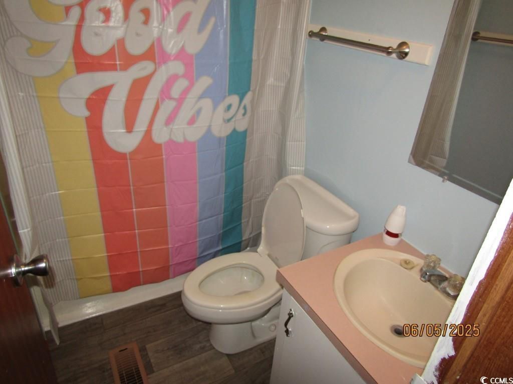 4883 Riverside Dr. Photo 27