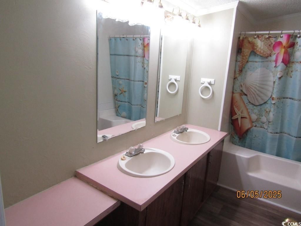 4883 Riverside Dr. Photo 28