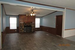 4883 Riverside Dr. photo 4