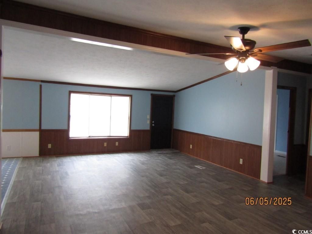 4883 Riverside Dr. Photo 9