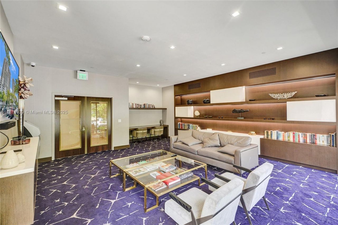 20225 NE 34th Ct, Unit 1014, Aventura, FL 33180 Photo