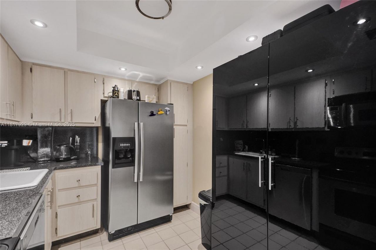 20225 NE 34th Ct, Unit 1014, Aventura, FL 33180 Photo