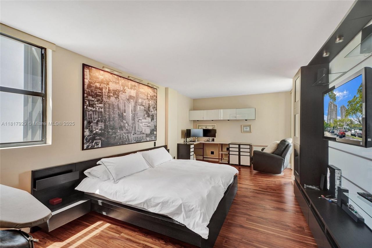 20225 NE 34th Ct, Unit 1014, Aventura, FL 33180 Photo