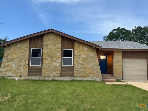 2705 Live Oak Drive, Copperas Cove, TX 76522