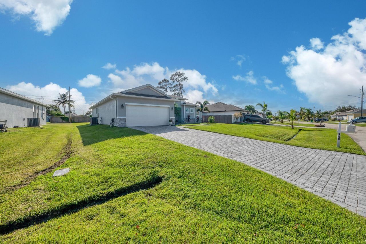 148 SW Sea Lion Road, Port Saint Lucie, FL 34953 Photo