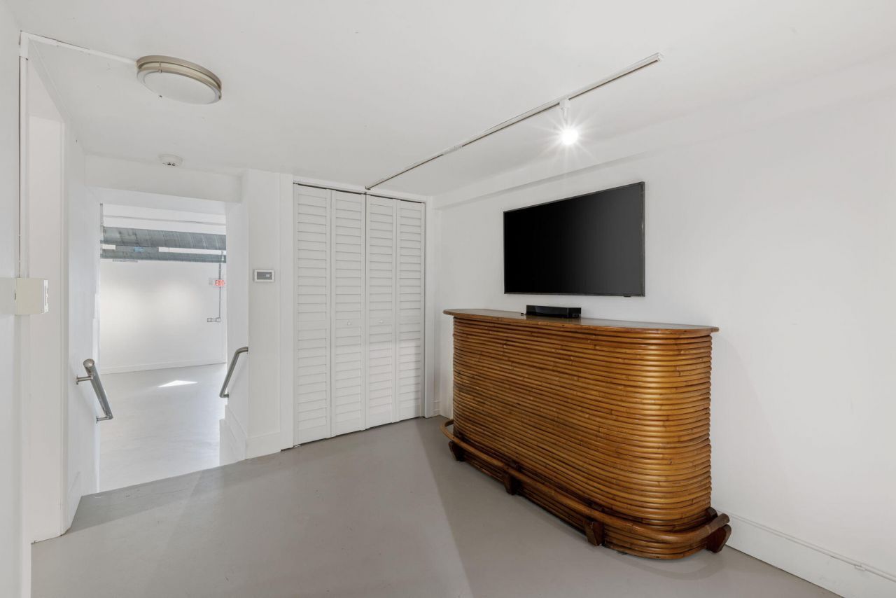 433 Flamingo Drive, West Palm Beach, FL 33401 Photo