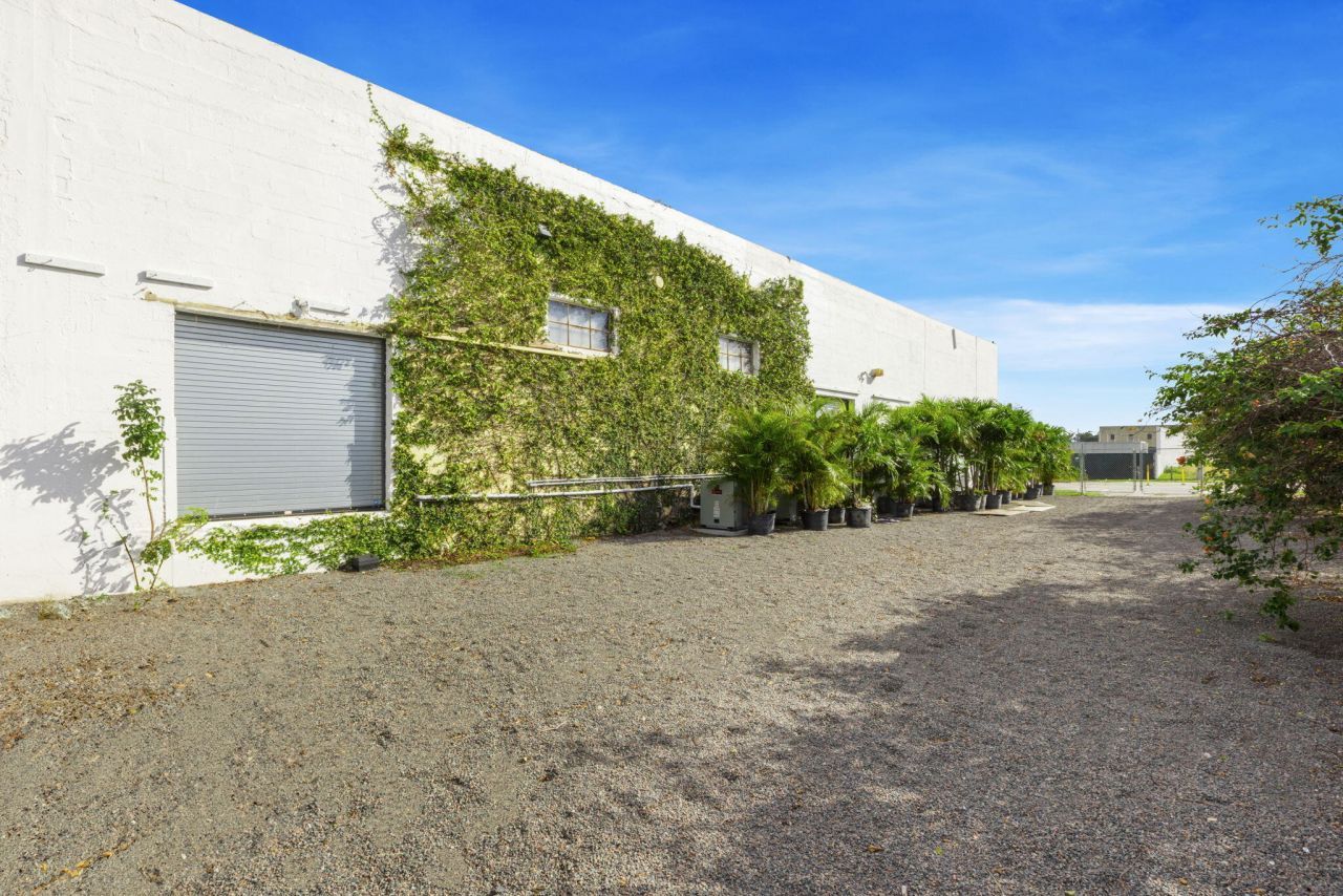 433 Flamingo Drive, West Palm Beach, FL 33401 Photo