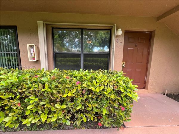 10006 Winding Lake Rd, Unit 102, Sunrise, FL 33351
