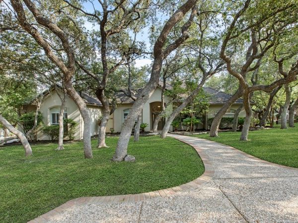 11835 Elmscourt, San Antonio, TX 78230