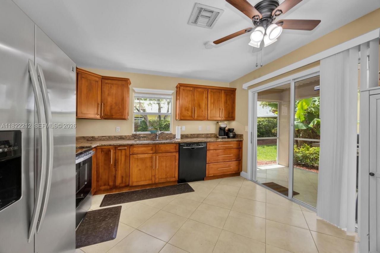 470 SE 21st Ln, Homestead, FL 33033 Photo