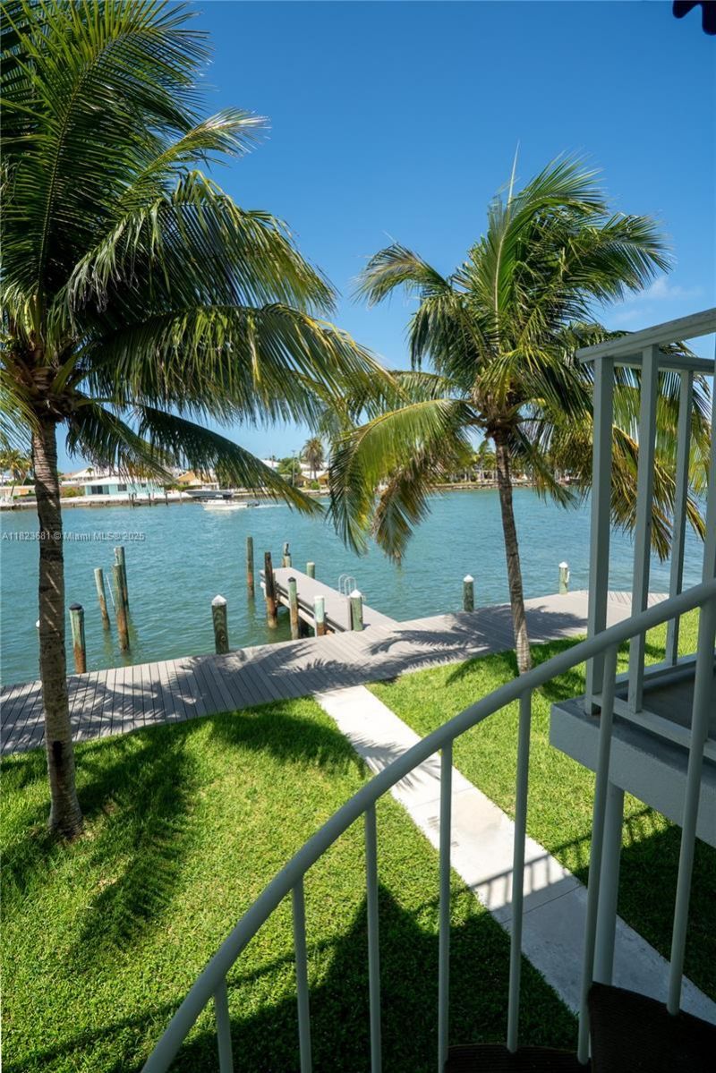 95 Coco Plum Dr, Unit 1A, Marathon, FL 33050 Photo