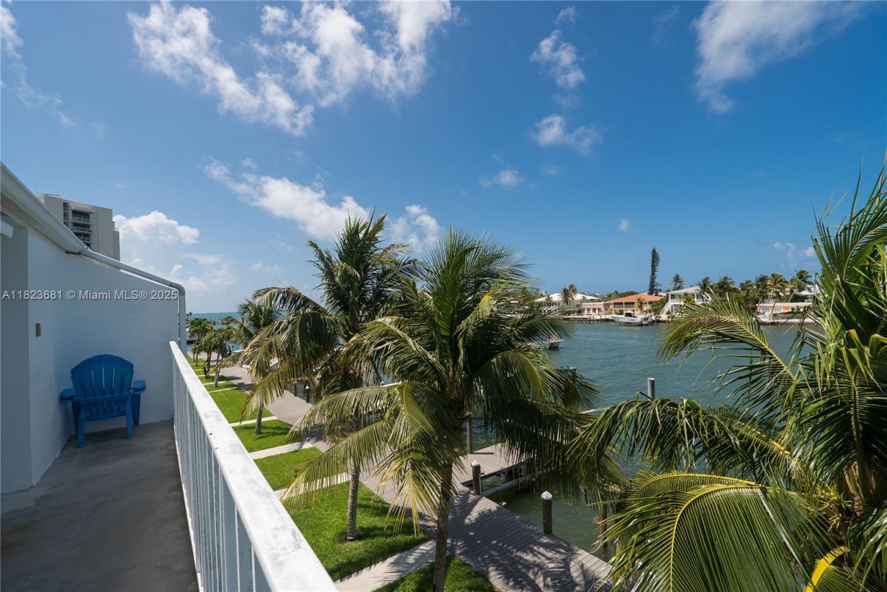 95 Coco Plum Dr, Unit 1A, Marathon, FL 33050 Photo
