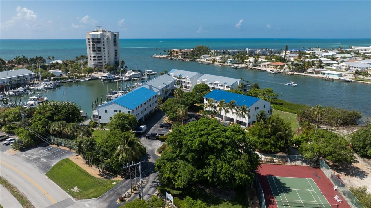 95 Coco Plum Dr, Unit 1A, Marathon, FL 33050 Photo