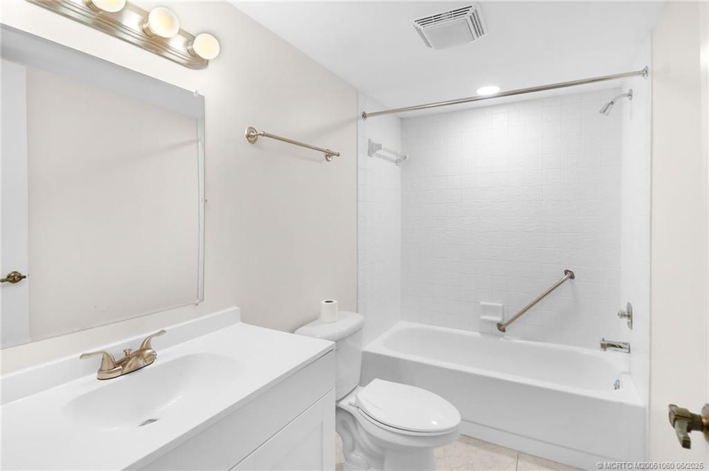 3100 SE Pruitt Road, Unit B105, Port Saint Lucie, FL 34952 Photo