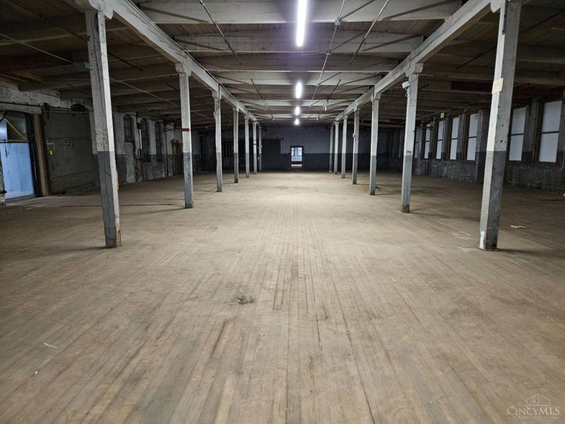 4861 Spring Grove Avenue, Cincinnati, OH 45232 Photo 3