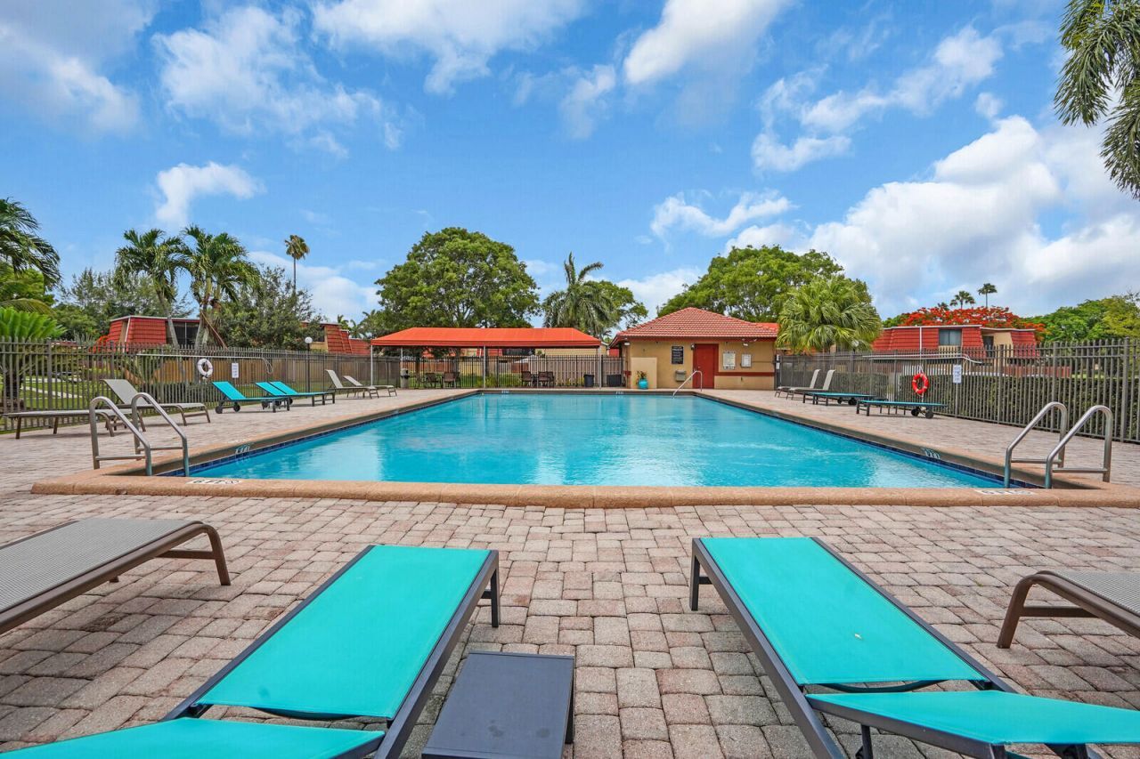 8291 Thames Boulevard, Unit C, Boca Raton, FL 33433 Photo
