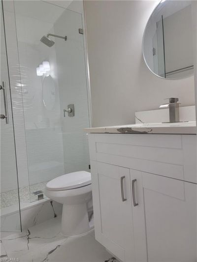 709 Landover Cir, Unit 203, Naples, FL 34104 Photo